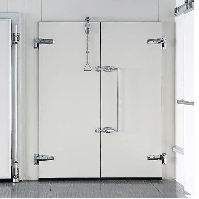 Refrigerated Room Swing Door